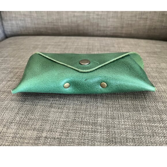 Portland Leather sunglass case in Cowboy Mint - Picture 4 of 4